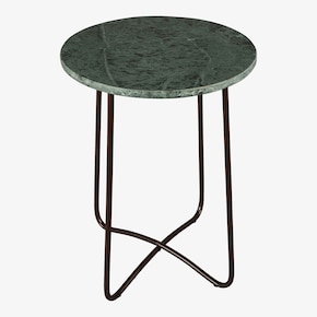Smaragdový bočný stôl