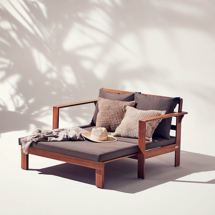 Outdoor-2-Sitzer Sofa Abby aus Akazienholz, ausziehbar