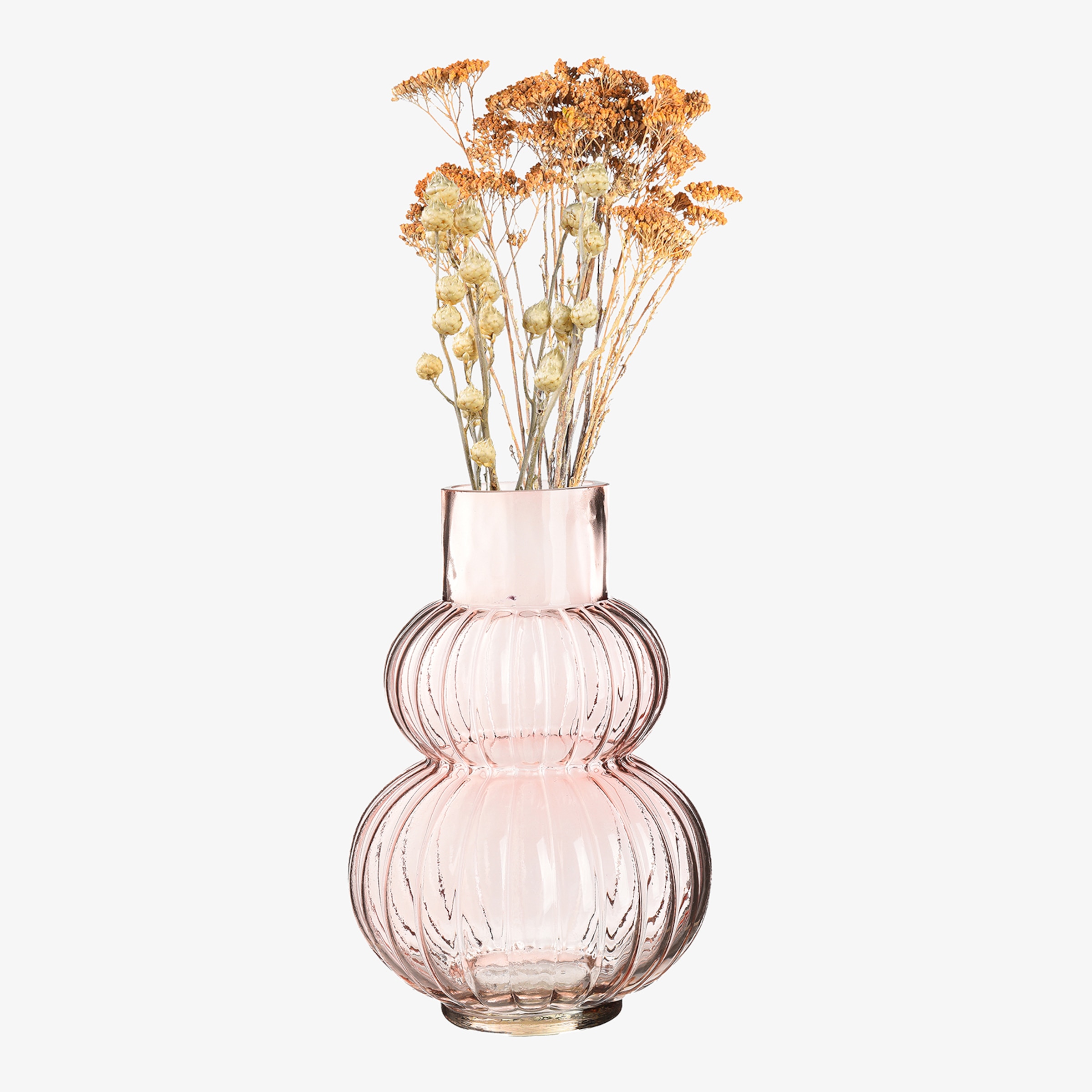 Vase avec fleurs séchées